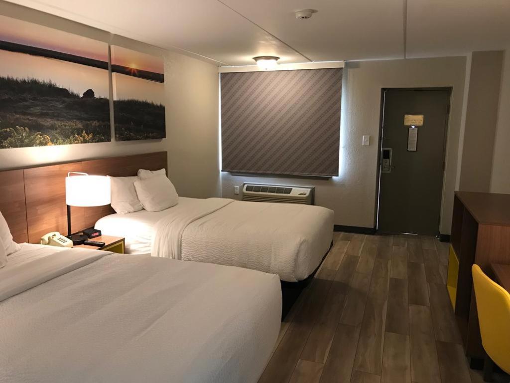 Days Inn By Wyndham Vineland Eksteriør billede